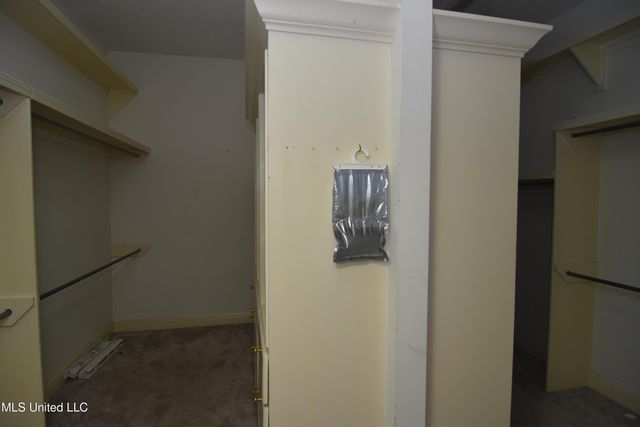523 Heatherstone Court, Ridgeland, MS 39157