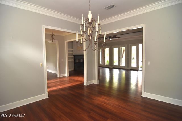 523 Heatherstone Court, Ridgeland, MS 39157
