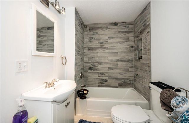 9218 Baldwin Ave, Solon Springs, WI 54873