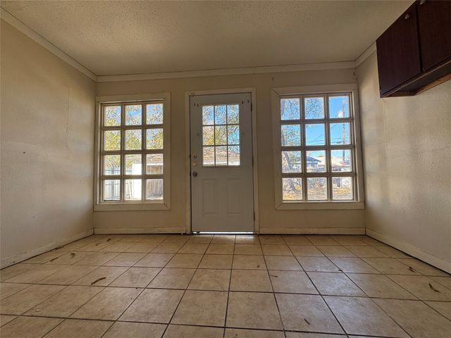 7803 Seydel Street, Dallas, TX 75217