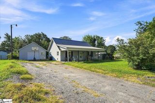 1051 Ezell Road, Chesnee, SC 29323