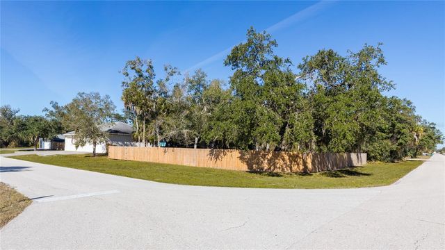 16376 CHICOPEE AVENUE, Port Charlotte, FL 33954