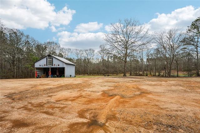 1170 Sleepy Hollow Road, Powder Springs, GA 30127