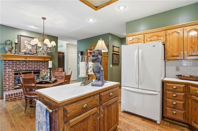 12313 Beverly Street, Leawood, KS 66209