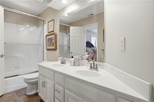 12313 Beverly Street, Leawood, KS 66209