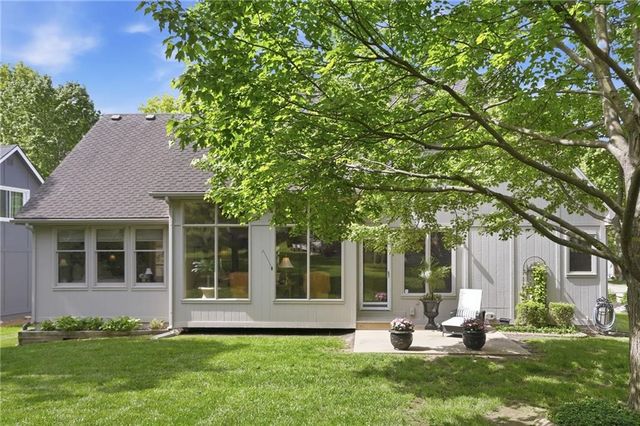 12313 Beverly Street, Leawood, KS 66209