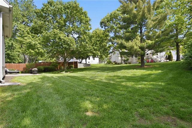 12313 Beverly Street, Leawood, KS 66209