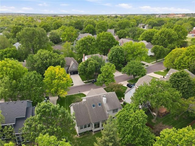 12313 Beverly Street, Leawood, KS 66209
