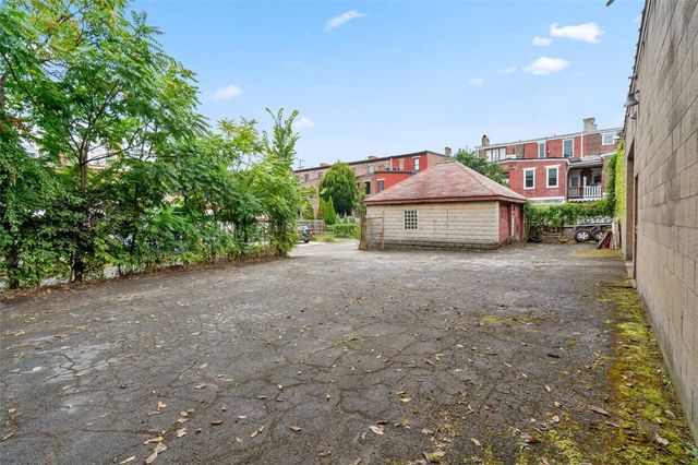 4745 Modoc, Lawrenceville, PA 15201