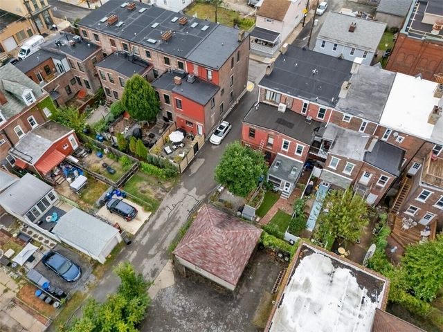 4745 Modoc, Lawrenceville, PA 15201