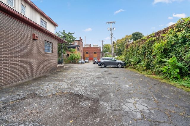 4745 Modoc, Lawrenceville, PA 15201