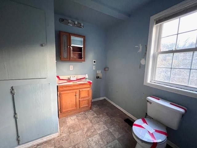 5388 MORRISON CREEK RD, Clifton, TN 38425