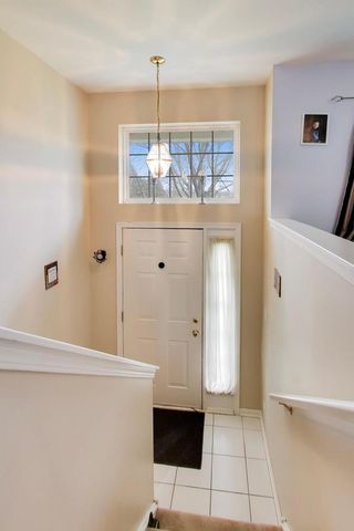 1276 SHAMROCK Lane, Pingree Grove, IL 60140