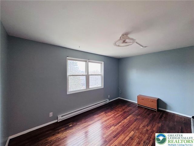 402 South Bradford Street, Allentown City, PA 18109