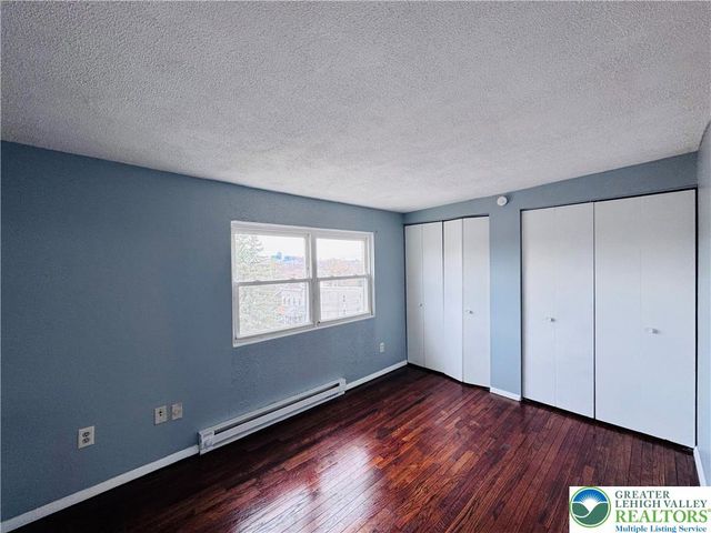 402 South Bradford Street, Allentown City, PA 18109