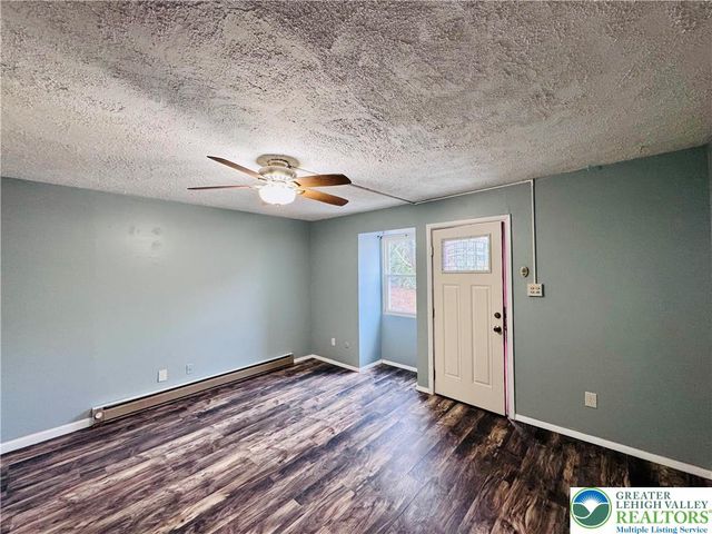 402 South Bradford Street, Allentown City, PA 18109