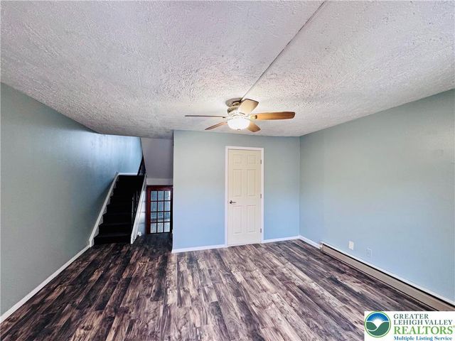 402 South Bradford Street, Allentown City, PA 18109