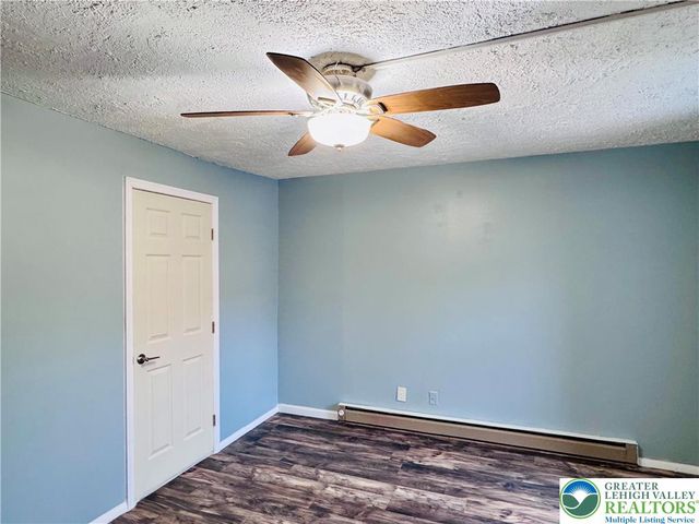 402 South Bradford Street, Allentown City, PA 18109