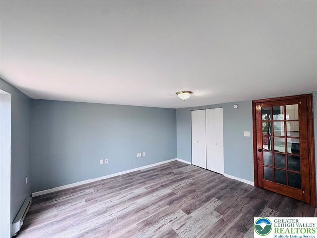 402 South Bradford Street, Allentown City, PA 18109