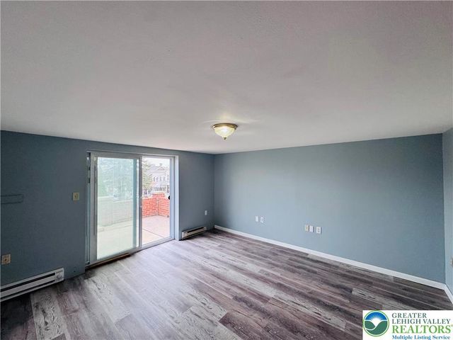 402 South Bradford Street, Allentown City, PA 18109