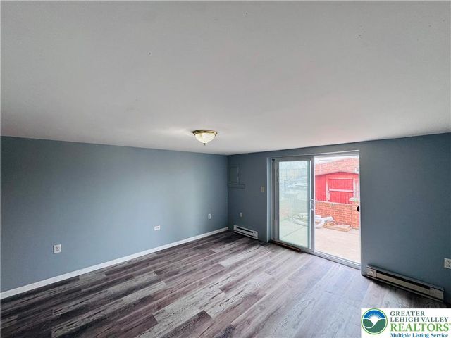 402 South Bradford Street, Allentown City, PA 18109