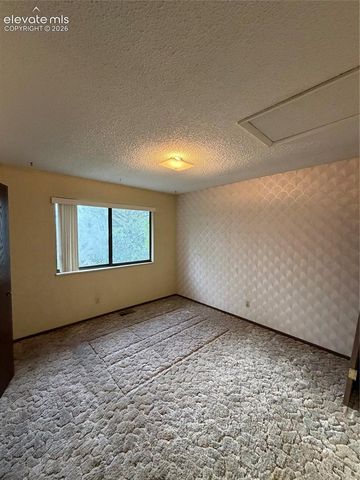 23 Ironweed Drive, Pueblo, CO 81001