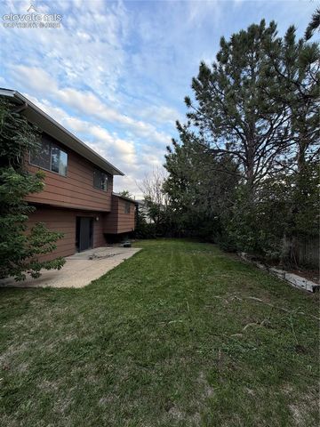 23 Ironweed Drive, Pueblo, CO 81001