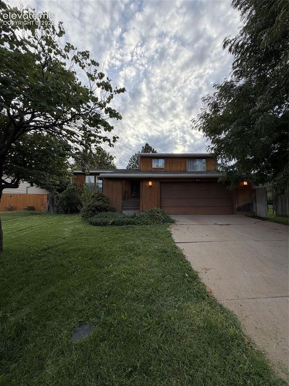 23 Ironweed Drive, Pueblo, CO 81001 — photo 2