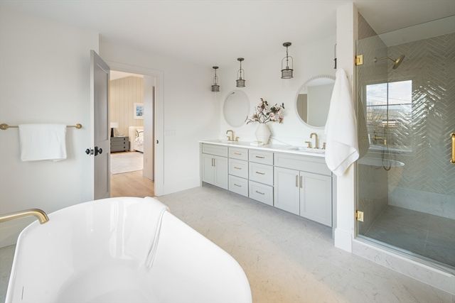 5 Hazel Lane, Needham, MA 02494