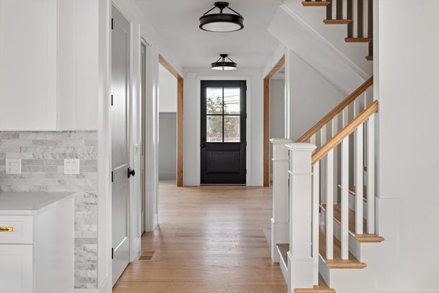 5 Hazel Lane, Needham, MA 02494