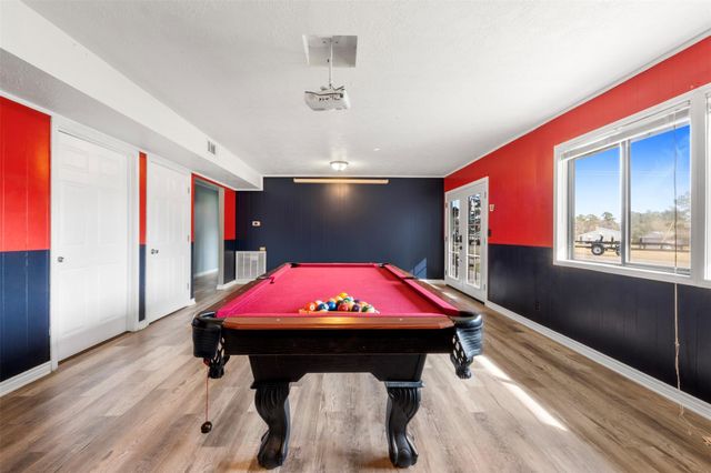 374 Harbor View Drive, Livingston, TX 77351