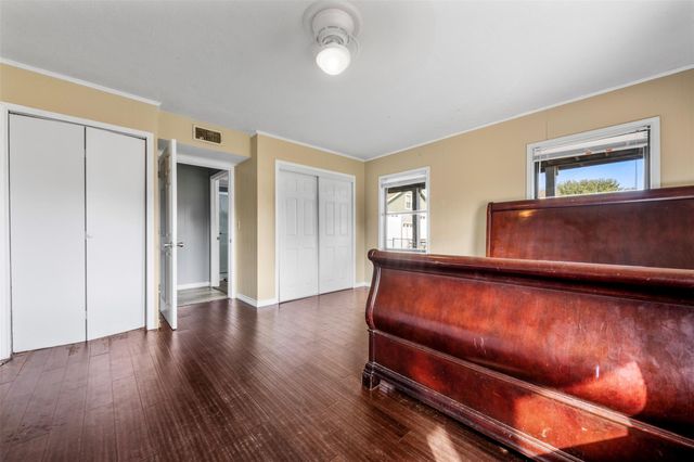 374 Harbor View Drive, Livingston, TX 77351