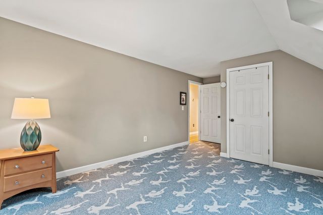 3 Hillside Road, Windham, NH 03087