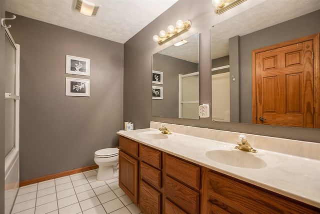 51 Arthur Street, Manistee, MI 49660