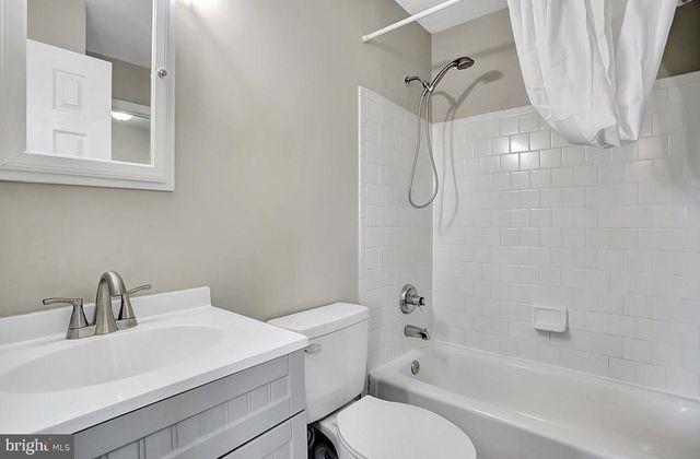 20137 DANIELS CIR, Hagerstown, MD 21742