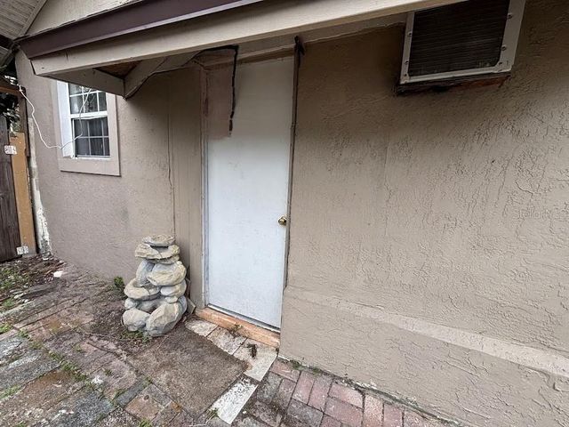 1703 HIALEAH STREET, Orlando, FL 32808