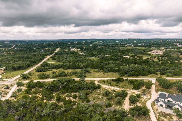 563 Abodar Trl, Spring Branch, TX 78070