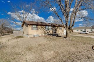 103 E Eric Dr, Walton, KS 67151