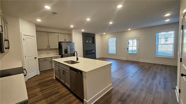 3232 Cyrus Creek Drive, Kennesaw, GA 30152