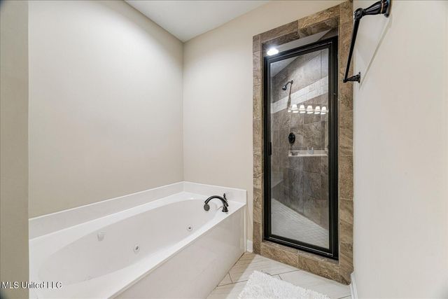 8027 Switzer Drive, Southaven, MS 38671