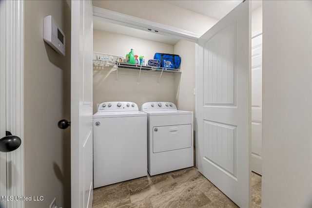 8027 Switzer Drive, Southaven, MS 38671