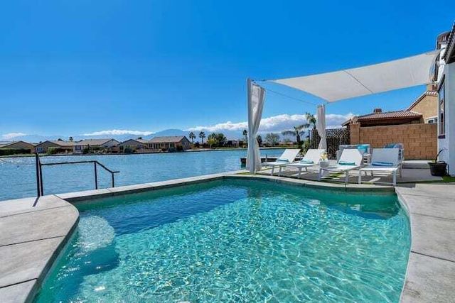 84297 Canzone Drive, Indio, CA 92203