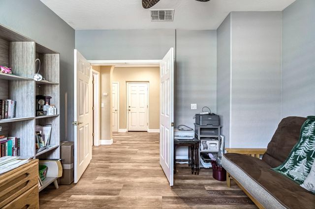 3522 W Elowin Avenue, Visalia, CA 93291