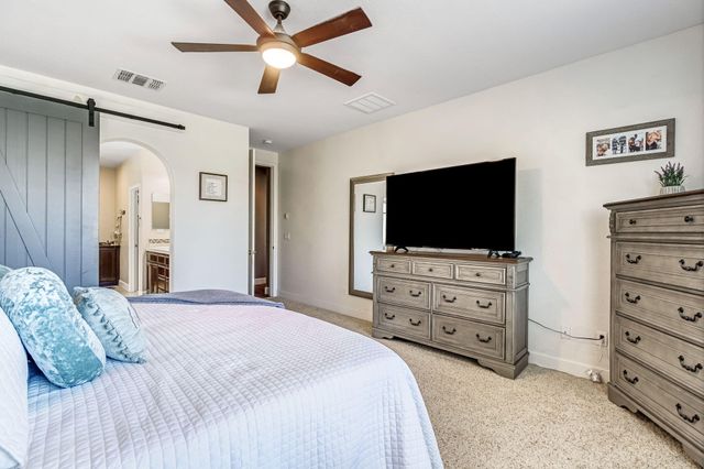 3522 W Elowin Avenue, Visalia, CA 93291