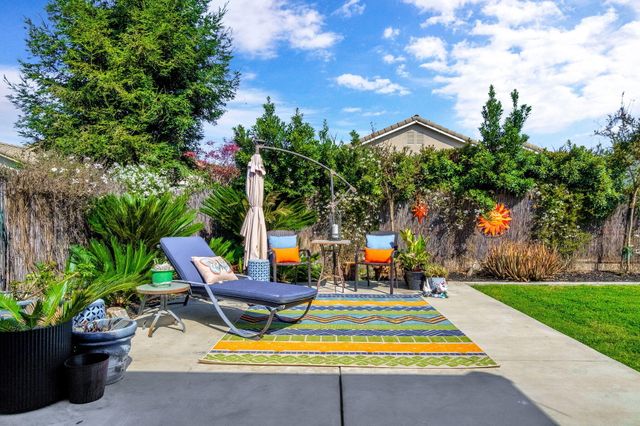 3522 W Elowin Avenue, Visalia, CA 93291