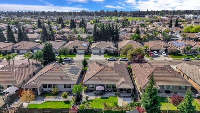 3522 W Elowin Avenue, Visalia, CA 93291