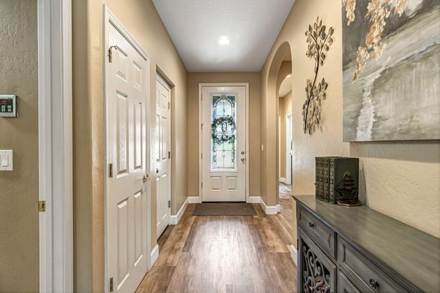 3522 W Elowin Avenue, Visalia, CA 93291