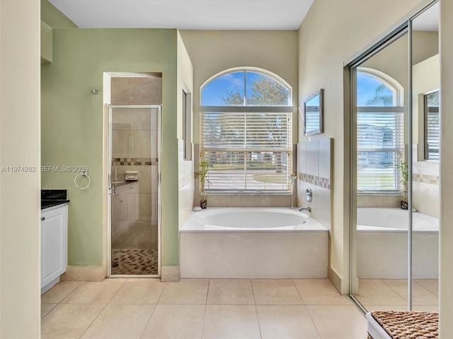 19033 NW 23rd Ct, Pembroke Pines, FL 33029