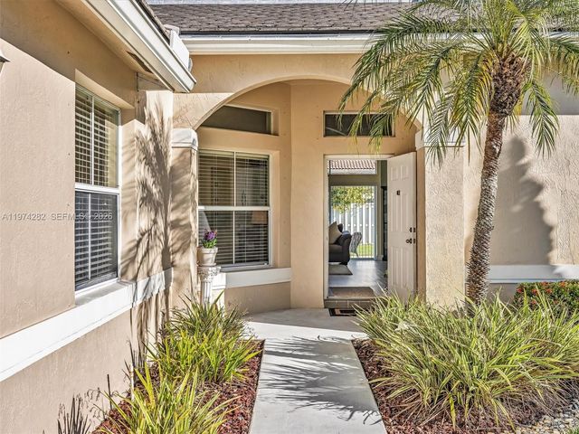 19033 NW 23rd Ct, Pembroke Pines, FL 33029