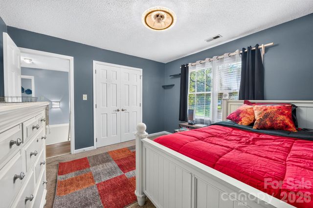 103 Chateau Drive, Gastonia, NC 28056
